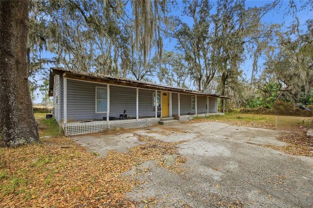 1823 WELCOME ROAD, Lithia, FL 33547