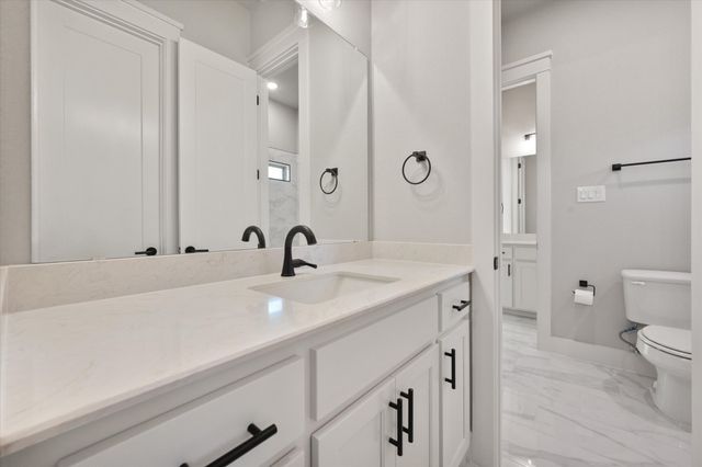 7604 Cranford Court, Arlington, TX 76001