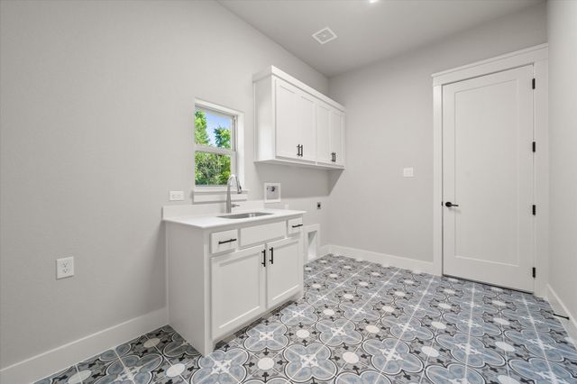 7604 Cranford Court, Arlington, TX 76001