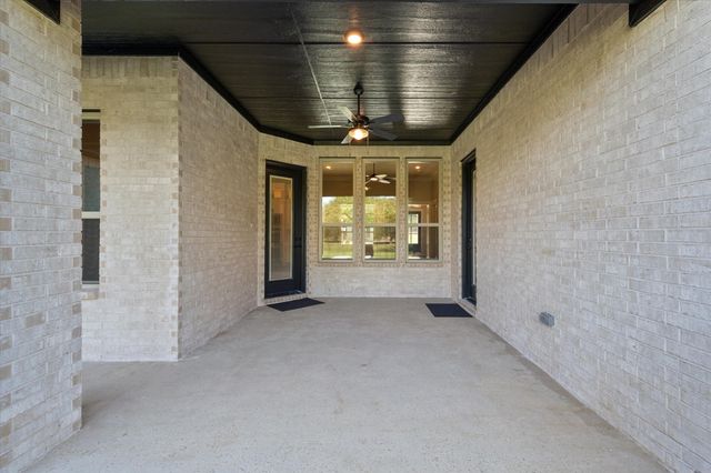 7604 Cranford Court, Arlington, TX 76001