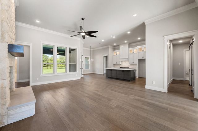 7604 Cranford Court, Arlington, TX 76001