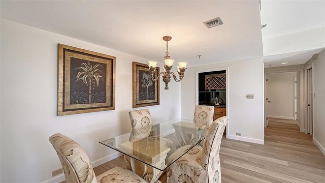 1211 GULF OF MEXICO DRIVE 206, Longboat Key, FL 34228