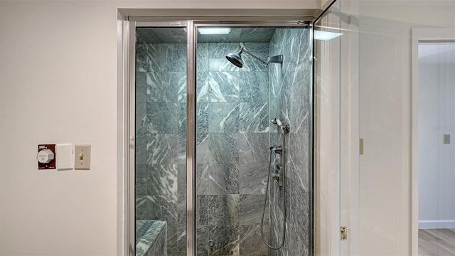 1211 GULF OF MEXICO DRIVE 206, Longboat Key, FL 34228