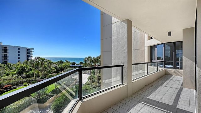 1211 GULF OF MEXICO DRIVE 206, Longboat Key, FL 34228