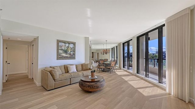 1211 GULF OF MEXICO DRIVE 206, Longboat Key, FL 34228