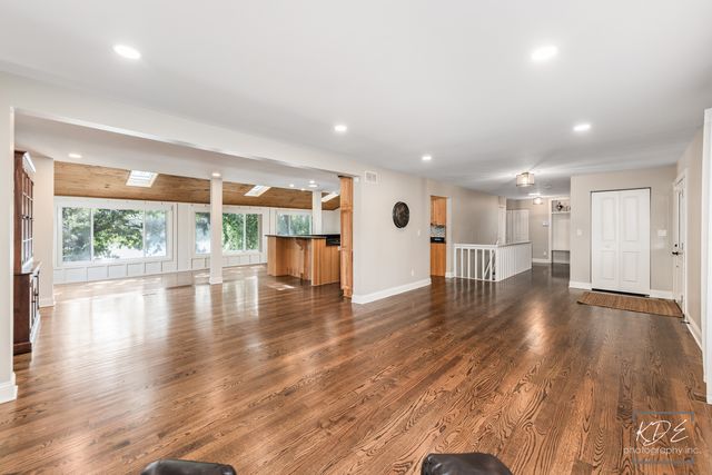 13607 S Lake Drive, Plainfield, IL 60544