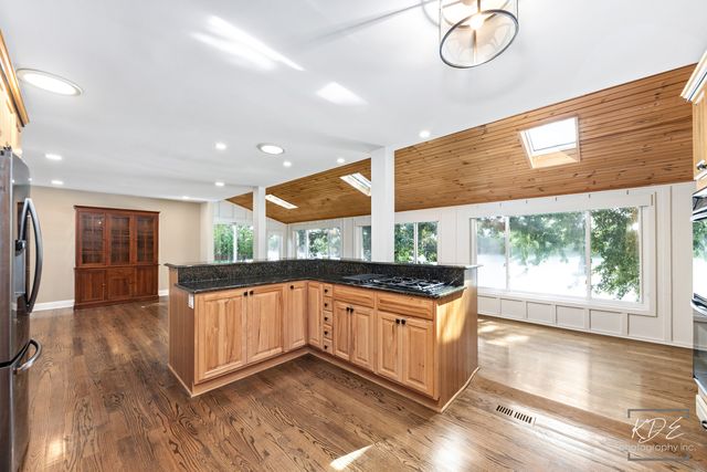 13607 S Lake Drive, Plainfield, IL 60544