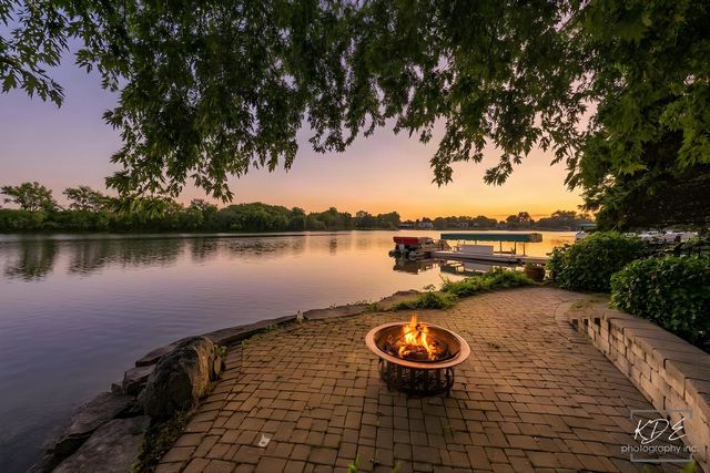 13607 S Lake Drive, Plainfield, IL 60544