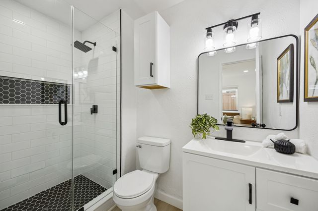 5012 Nash Drive, The Colony, TX 75056