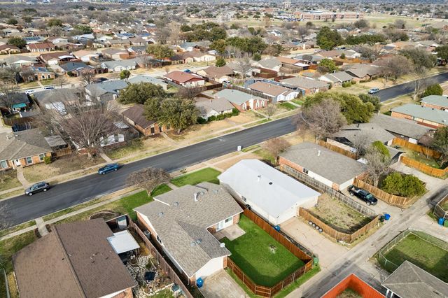 5012 Nash Drive, The Colony, TX 75056