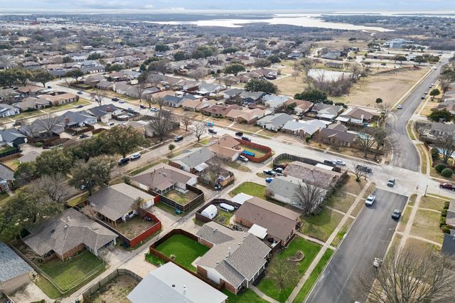 5012 Nash Drive, The Colony, TX 75056