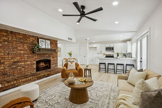 5012 Nash Drive, The Colony, TX 75056