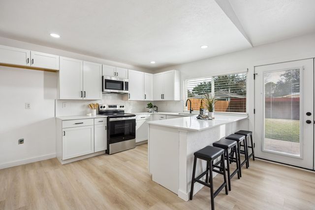 5012 Nash Drive, The Colony, TX 75056