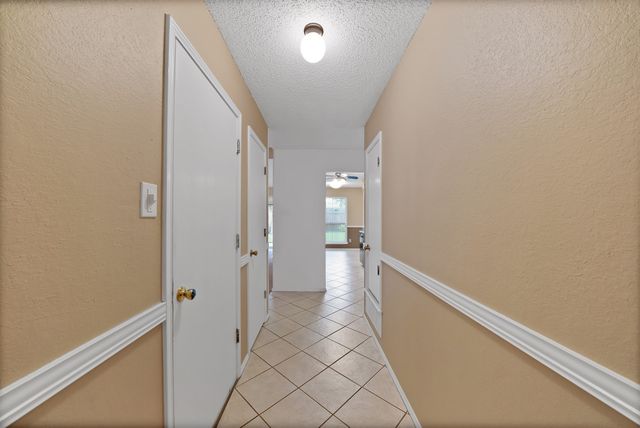 2609 N Capistrano Court, Arlington, TX 76015