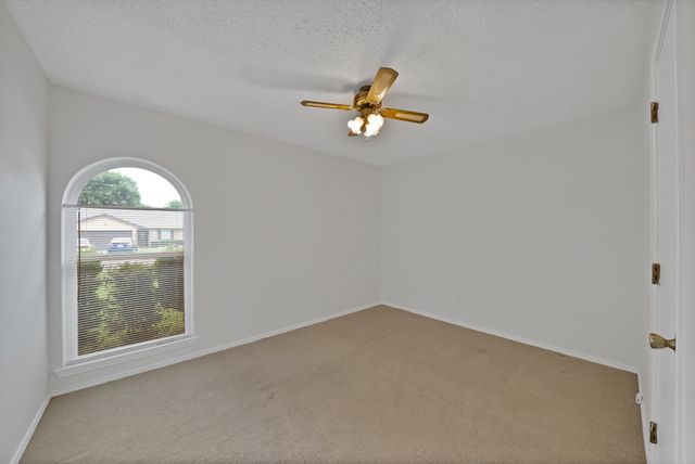 2609 N Capistrano Court, Arlington, TX 76015