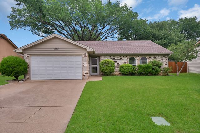 2609 N Capistrano Court, Arlington, TX 76015