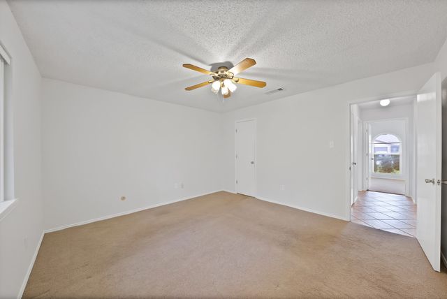 2609 N Capistrano Court, Arlington, TX 76015