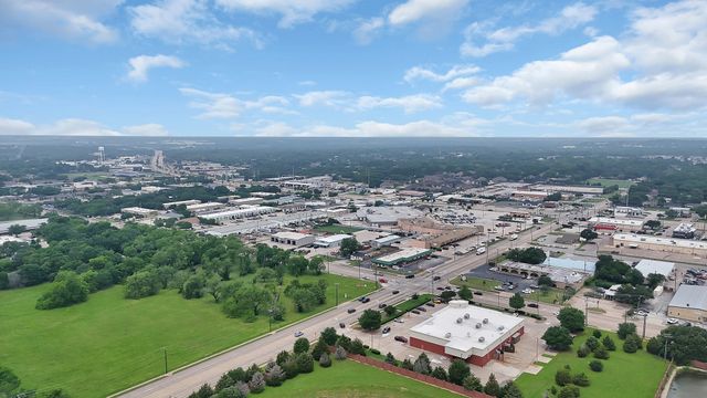 2609 N Capistrano Court, Arlington, TX 76015