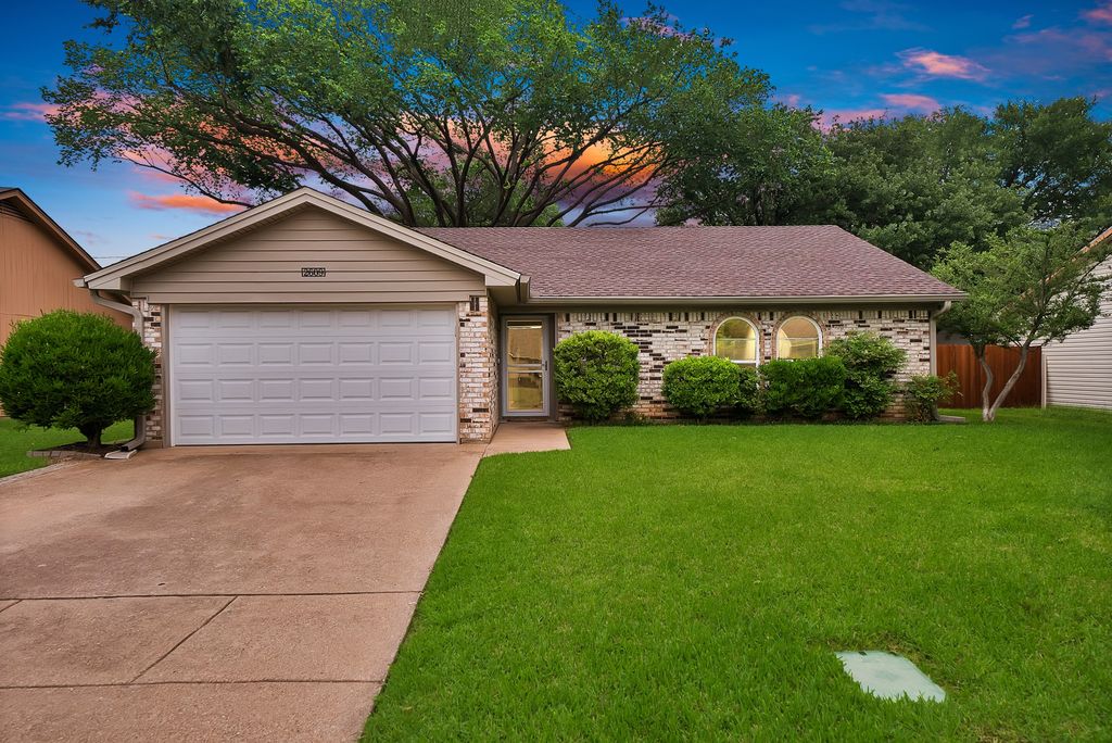 2609 N Capistrano Court, Arlington, TX 76015