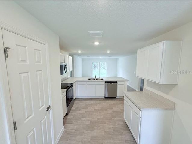 10 RYLAND DRIVE, Palm Coast, FL 32164