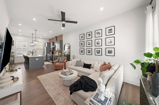 914 Spencer Avenue, Atlanta, GA 30318