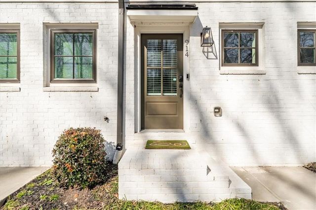 914 Spencer Avenue, Atlanta, GA 30318