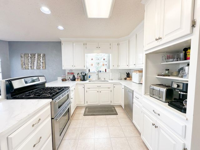 1239 Arabian Drive, Dalton, GA 30720