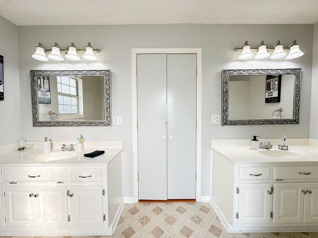 1239 Arabian Drive, Dalton, GA 30720