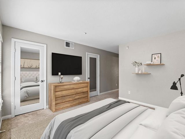 3140 Trinity Bay Place, San Diego, CA 92110