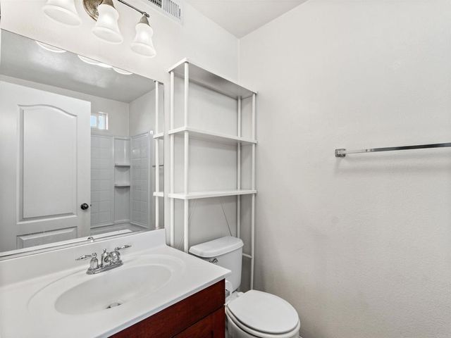 3140 Trinity Bay Place, San Diego, CA 92110