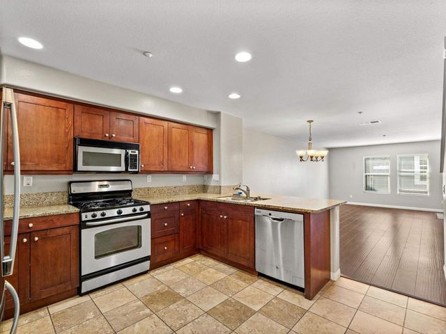 3140 Trinity Bay Place, San Diego, CA 92110