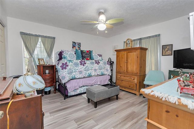 999 N FRESNO AVENUE, Hernando, FL 34442