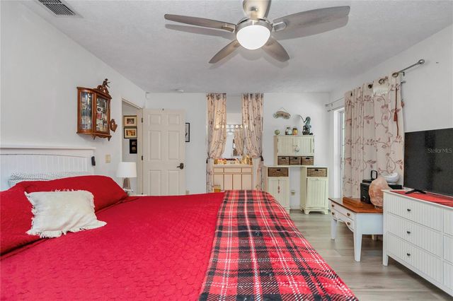 999 N FRESNO AVENUE, Hernando, FL 34442