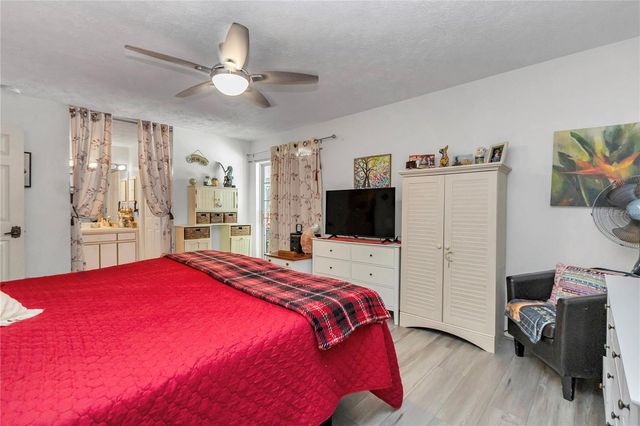 999 N FRESNO AVENUE, Hernando, FL 34442