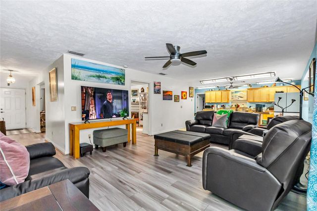 999 N FRESNO AVENUE, Hernando, FL 34442