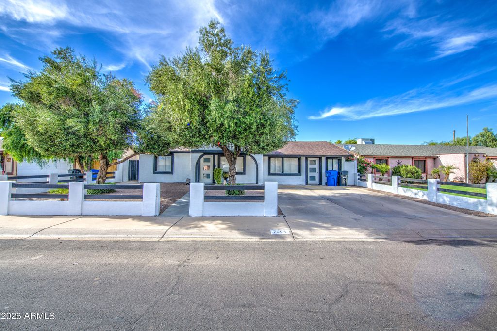 7004 W CORONADO Road, Phoenix, AZ 85035 — photo 3