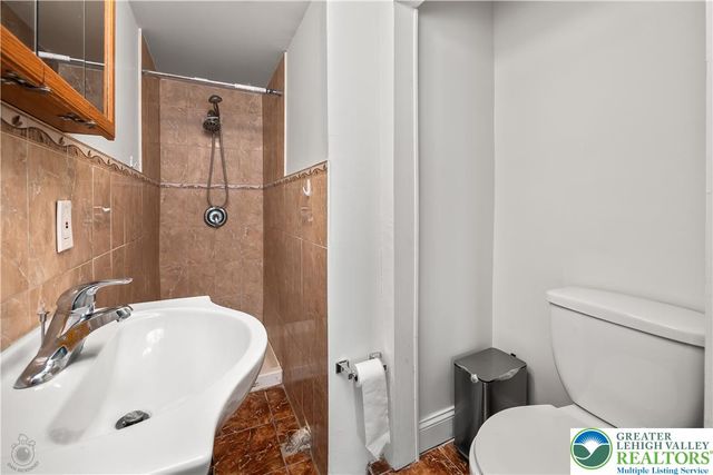 1418 West Chew Street, Allentown City, PA 18102