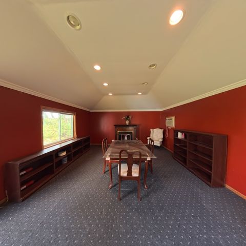 805 E Palatine Road, Palatine, IL 60074