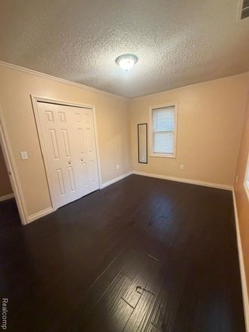 1534 Brookline Street, Canton, MI 48187