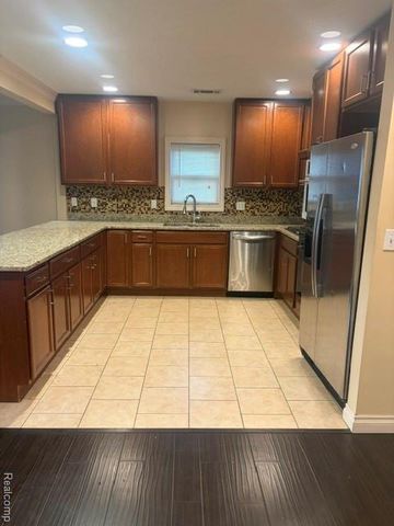 1534 Brookline Street, Canton, MI 48187