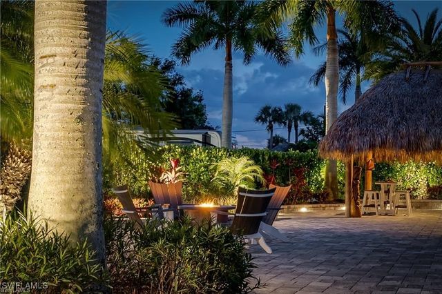 13526 Snook CIR, Naples, FL 34114