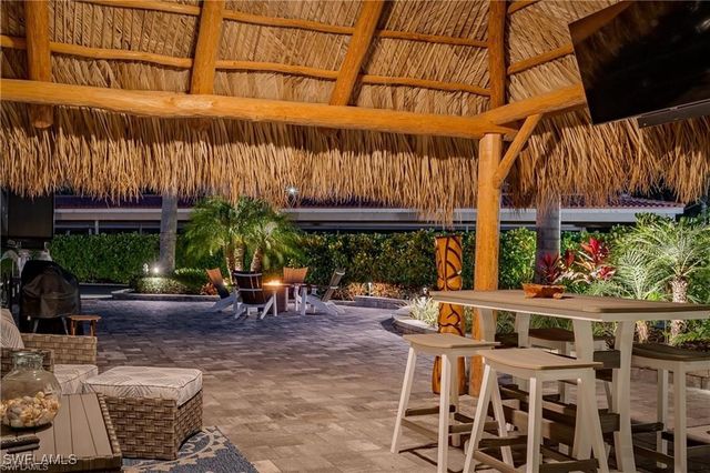 13526 Snook CIR, Naples, FL 34114