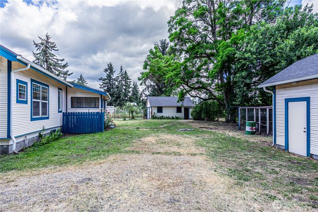 537 Mcnaught Road S, Roy, WA 98580