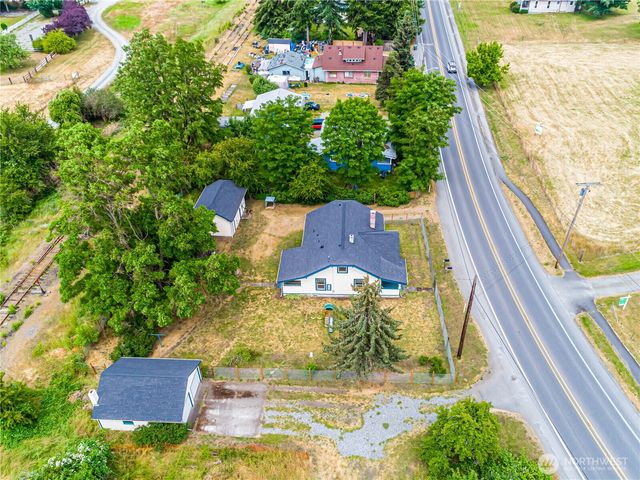 537 Mcnaught Road S, Roy, WA 98580