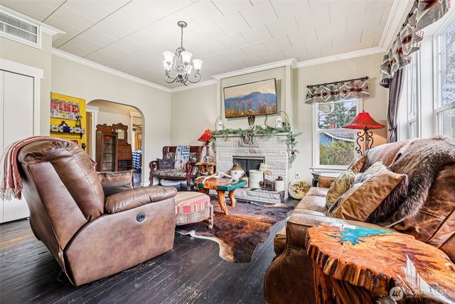 537 Mcnaught Road S, Roy, WA 98580