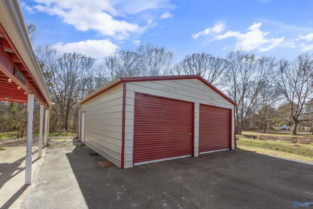 27962 Copeland Road, Athens, AL 35613