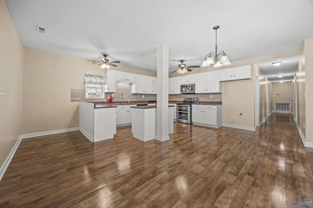 27962 Copeland Road, Athens, AL 35613