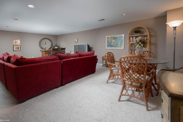 3850 Butternut Court, Port Huron, MI 48060