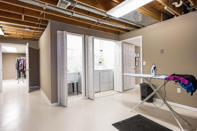 3850 Butternut Court, Port Huron, MI 48060