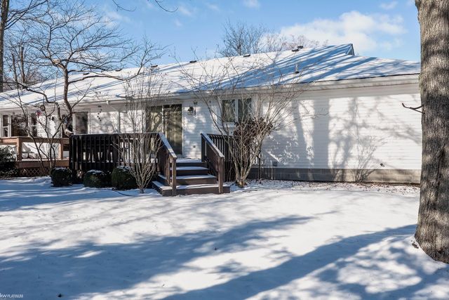 3850 Butternut Court, Port Huron, MI 48060